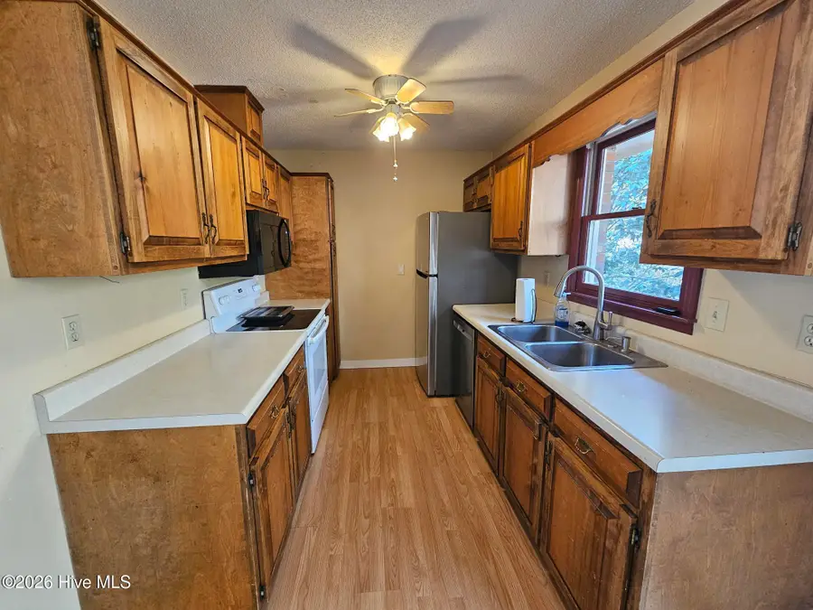 314 Golden Road, Wilmington, NC 28409 - Image #3