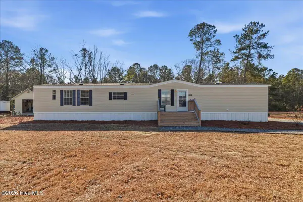 284 Faison W Mcgowan Road, Kenansville, NC 28349