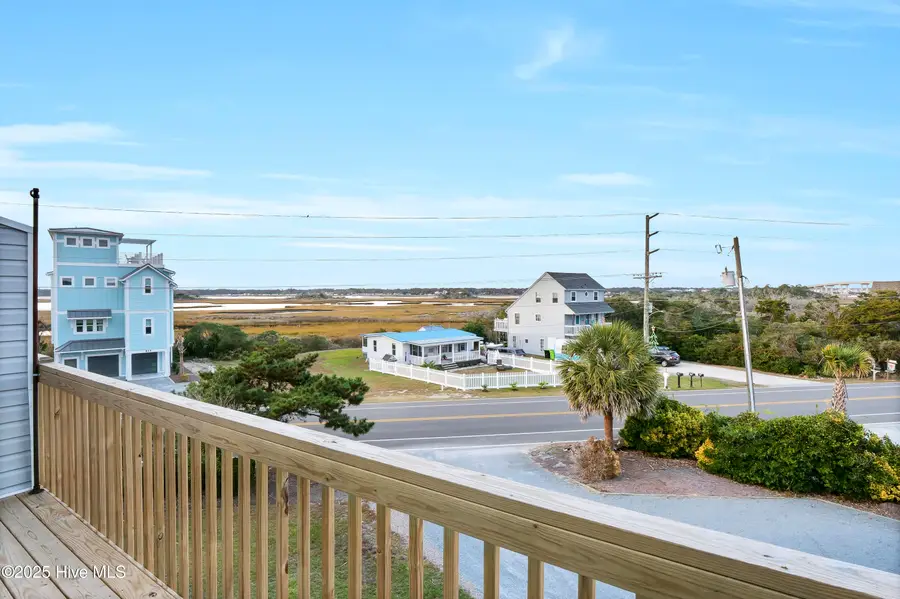 221 Lazy Day Drive, Surf City, NC 28445 - Image #3