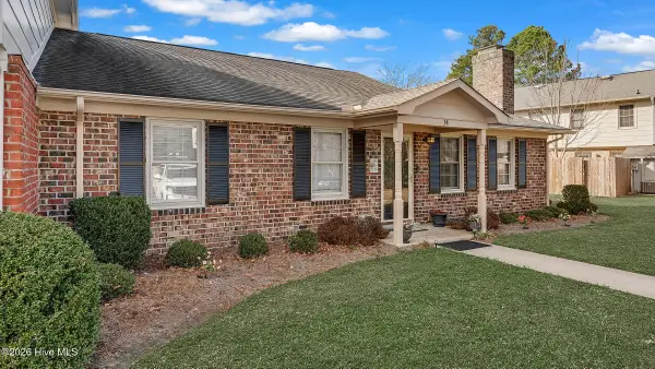 14 Scott Street, Greenville, NC 27858