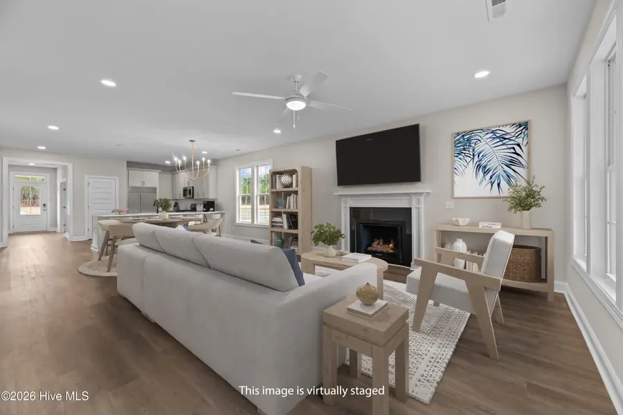 1015 Brighton Drive, New Bern, NC 28562 - Image #2