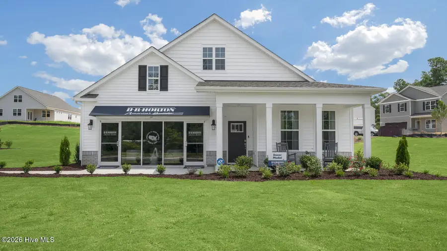 816 Fernwind Circle, Aberdeen, NC 28315 - Image #2