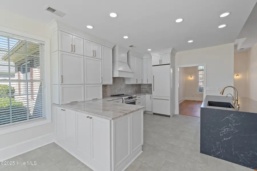 191 S Middleton Drive Nw, Calabash, NC 28467 - Image #2