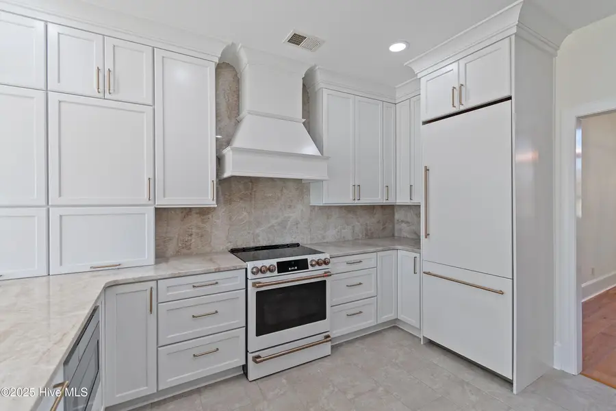 191 S Middleton Drive Nw, Calabash, NC 28467 - Image #3