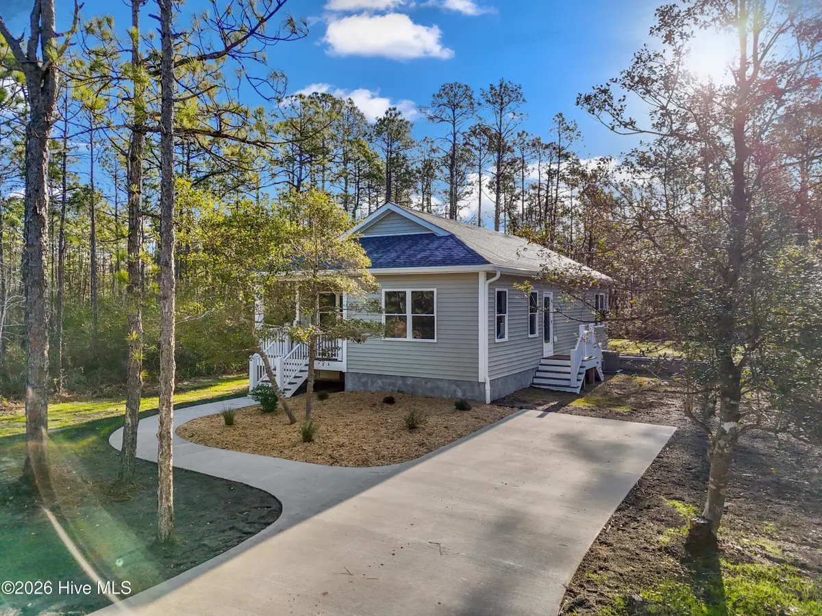 356 Drayton Road, Southport, NC 28461 - Image #1