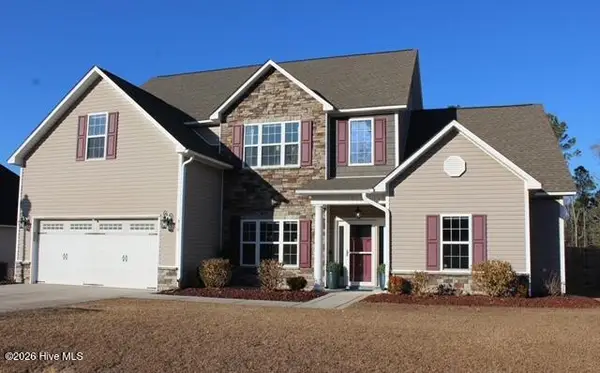 410 W Huckleberry Way, Rocky Point, NC 28457