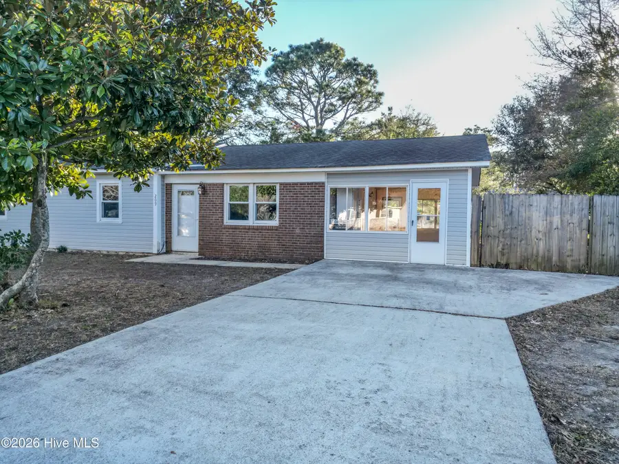 209 Wallington Road, Wilmington, NC 28409 - Image #3