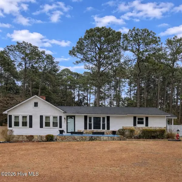 1335 N Ridge Street, Southern Pines, NC 28387