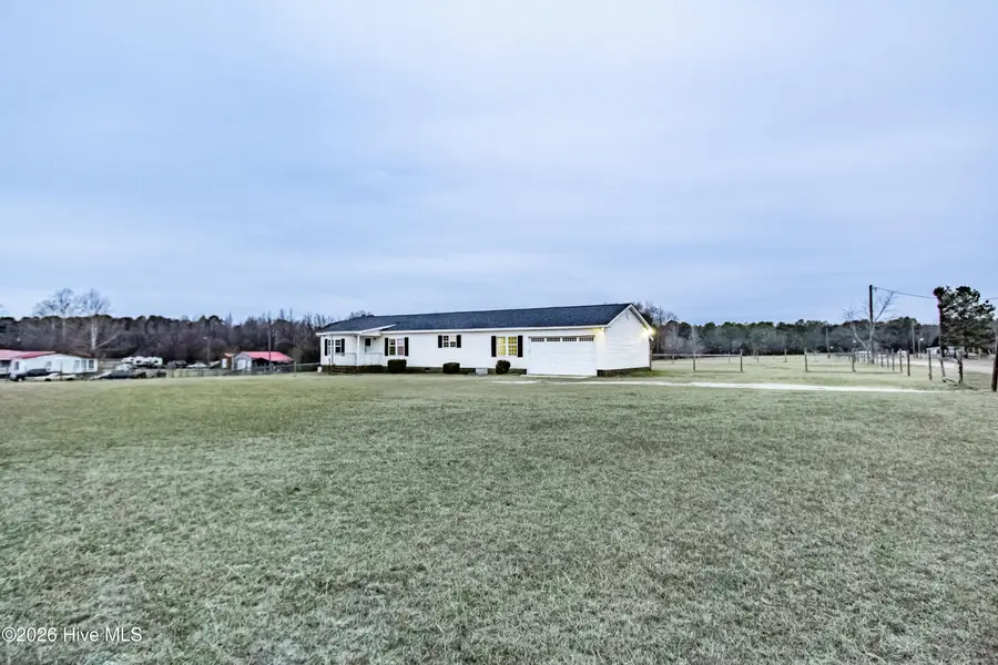 41 Dixie Trail Trail, Lumber Bridge, NC 28357 - Image #2