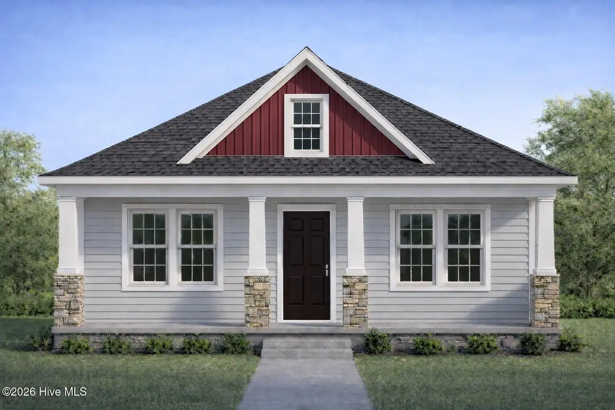 802 Holmes Street, Clinton, NC 28328 - Image #1