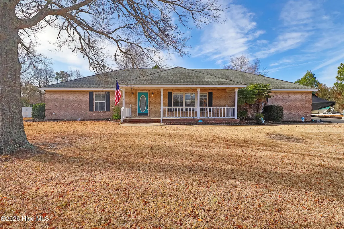 1601 Fairfield Court, Morehead City, NC 28557 - Image #1