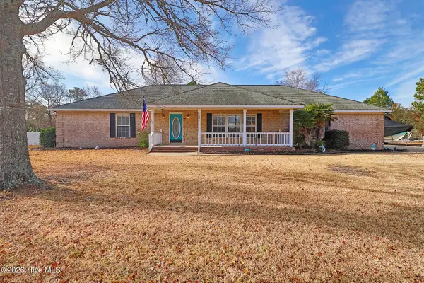 1601 Fairfield Court, Morehead City, NC 28557