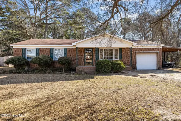 1521 Greenacres Road, Snow Hill, NC 28580