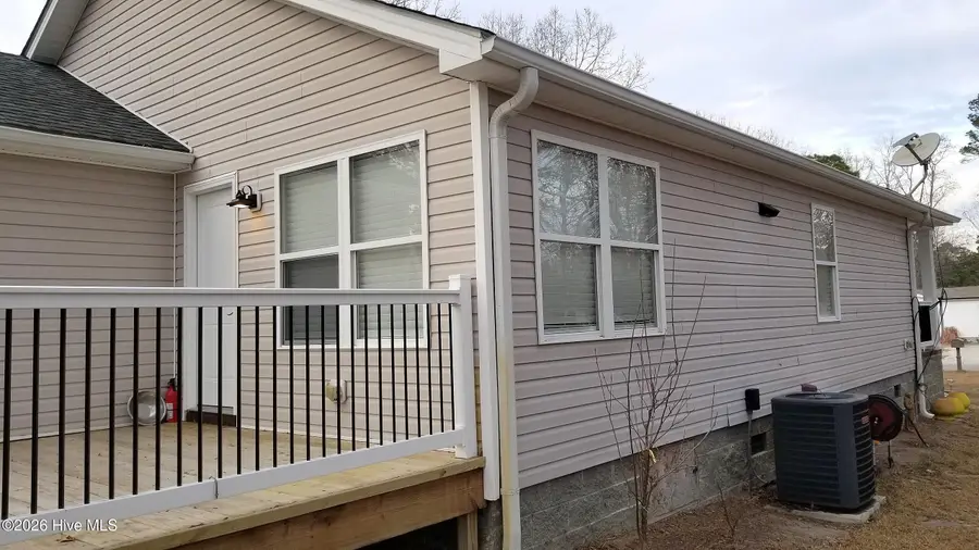 2169 Fay Circle Sw, Supply, NC 28462 - Image #3