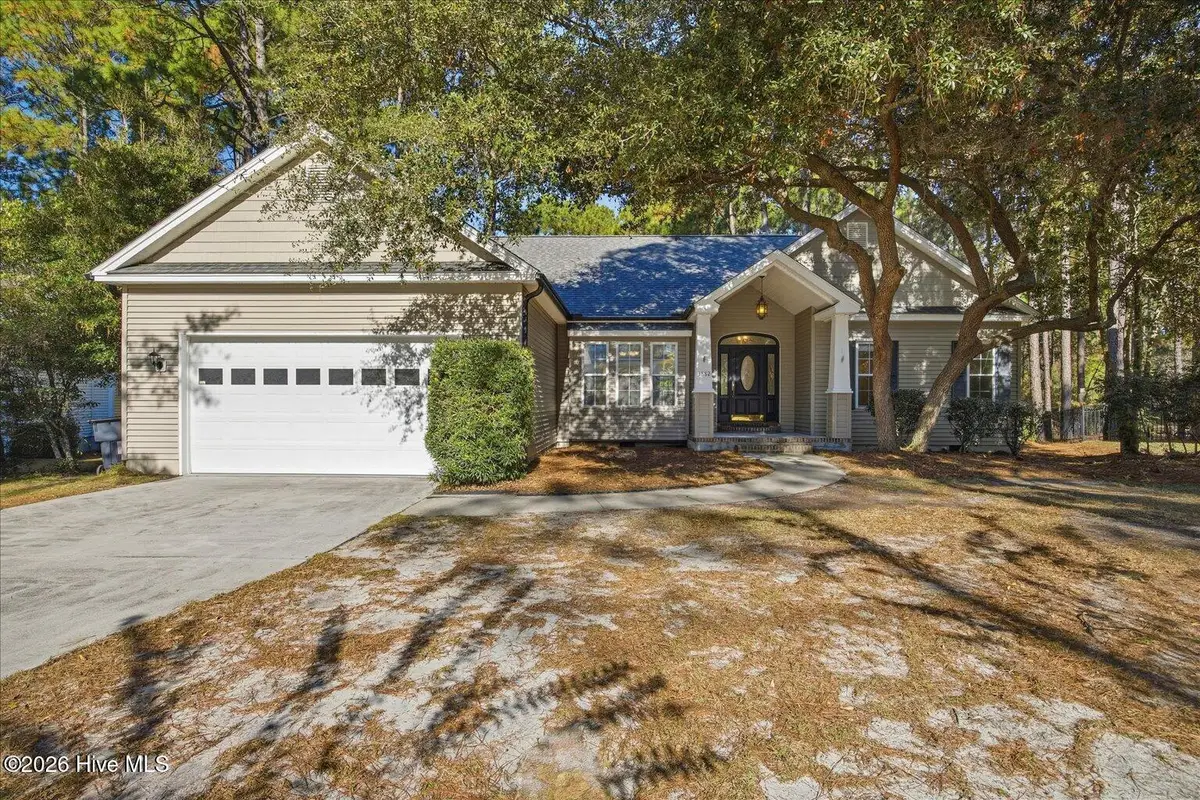 3882 White Blossom Circle, Southport, NC 28461 - Image #1