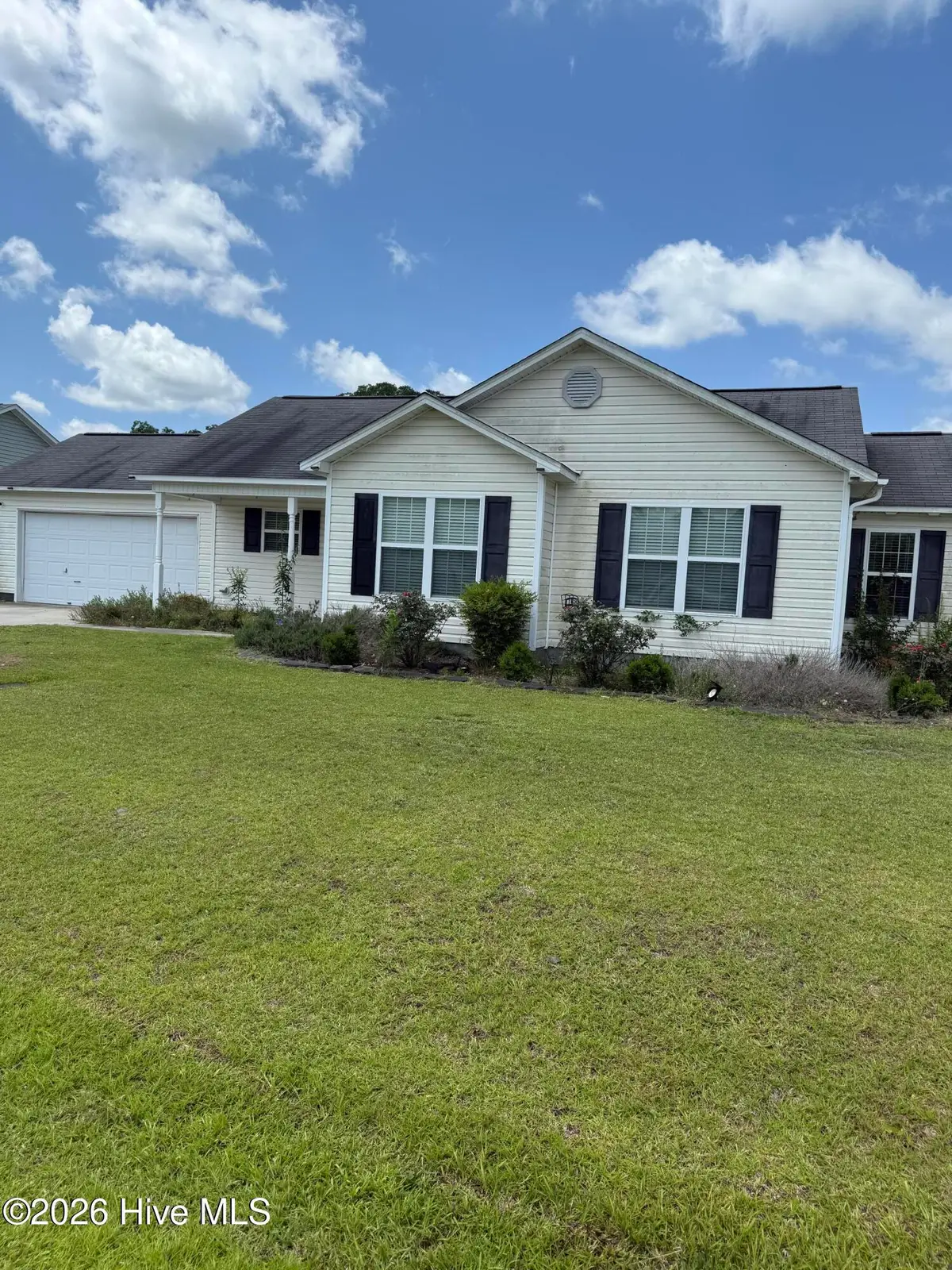 102 Harmony Way, Richlands, NC 28574 - Image #1