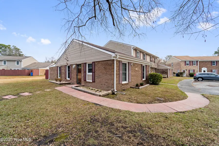 114 Princess Place, Jacksonville, NC 28546 - Image #2