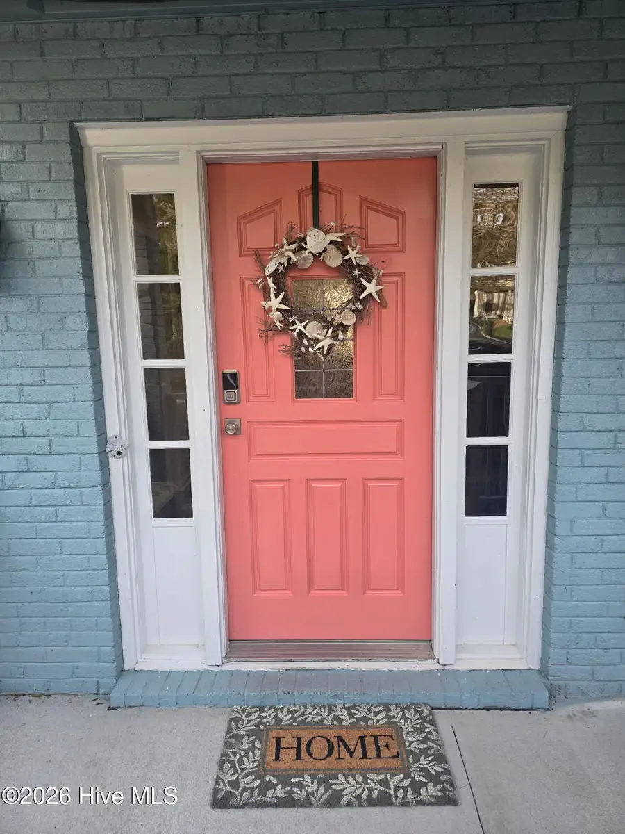 115 Paula Circle Se, Oak Island, NC 28465 - Image #3