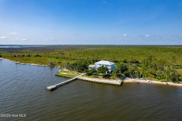 266 Cahoon Road, Manns Harbor, NC 27953