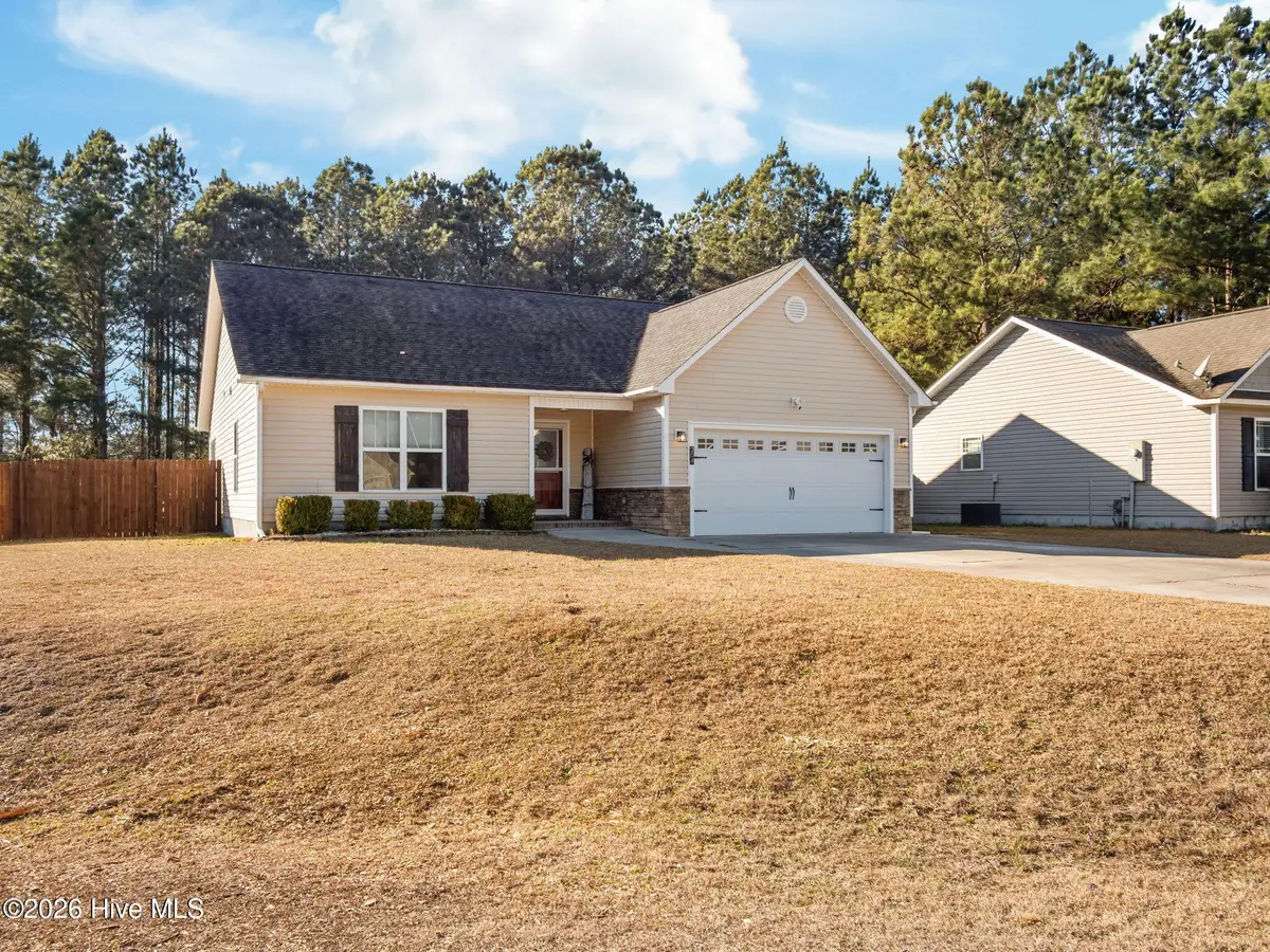 204 Demetrius Court, Hubert, NC 28539 - Image #1