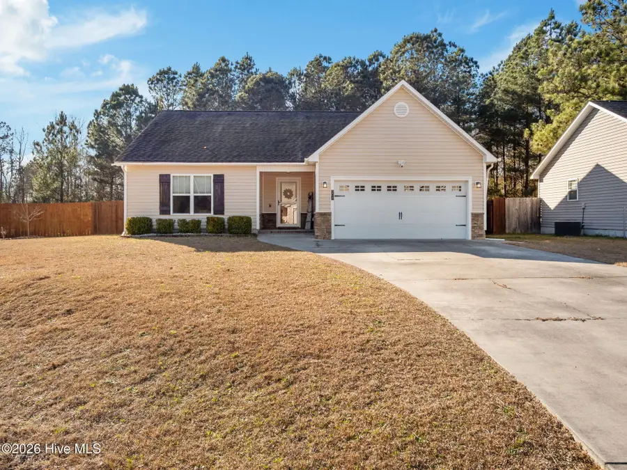 204 Demetrius Court, Hubert, NC 28539 - Image #2