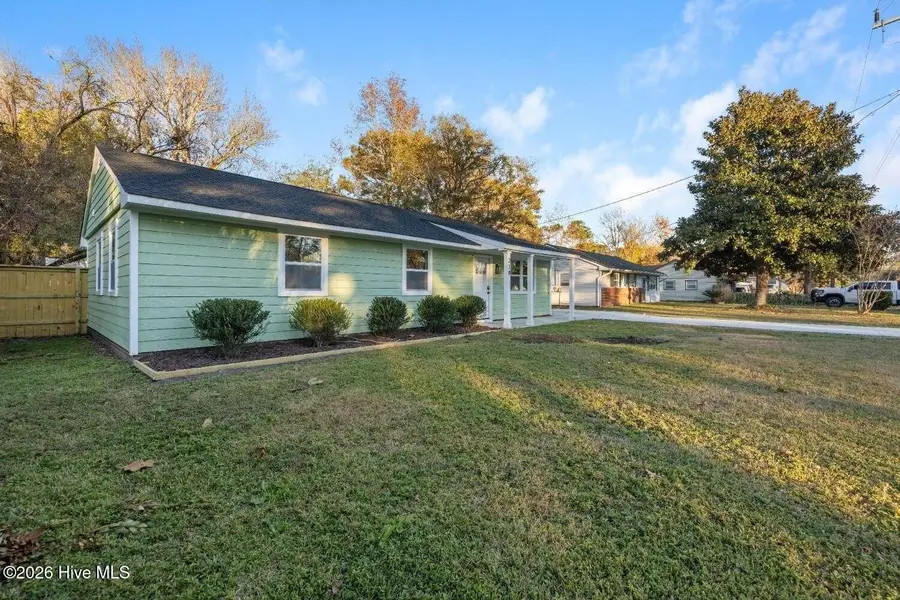 218 Southwold Drive, Wilmington, NC 28409 - Image #2