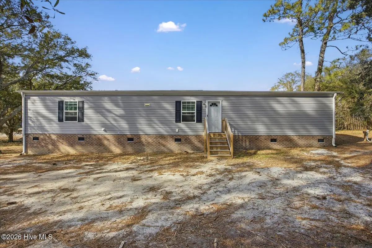 104 Sycamore Road, Southport, NC 28461 - Image #1