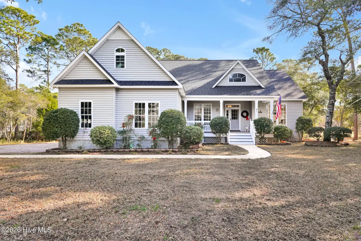 41 Yaupon Way, Oak Island, NC 28465 - Image #1