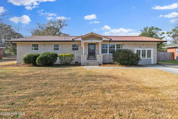 106 Green Meadows Drive, Wilmington, NC 28405