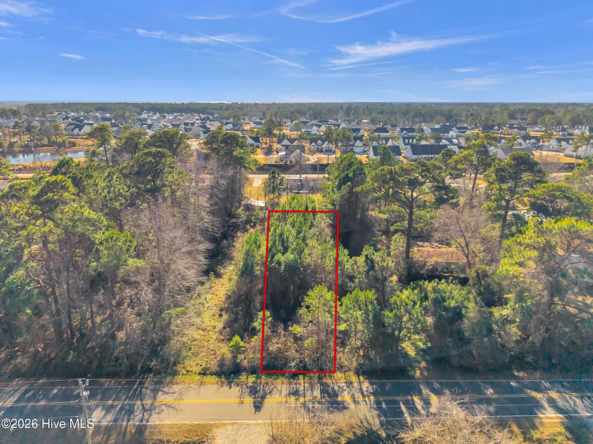 552 Lea Drive, Hampstead, NC 28443 - Image #1