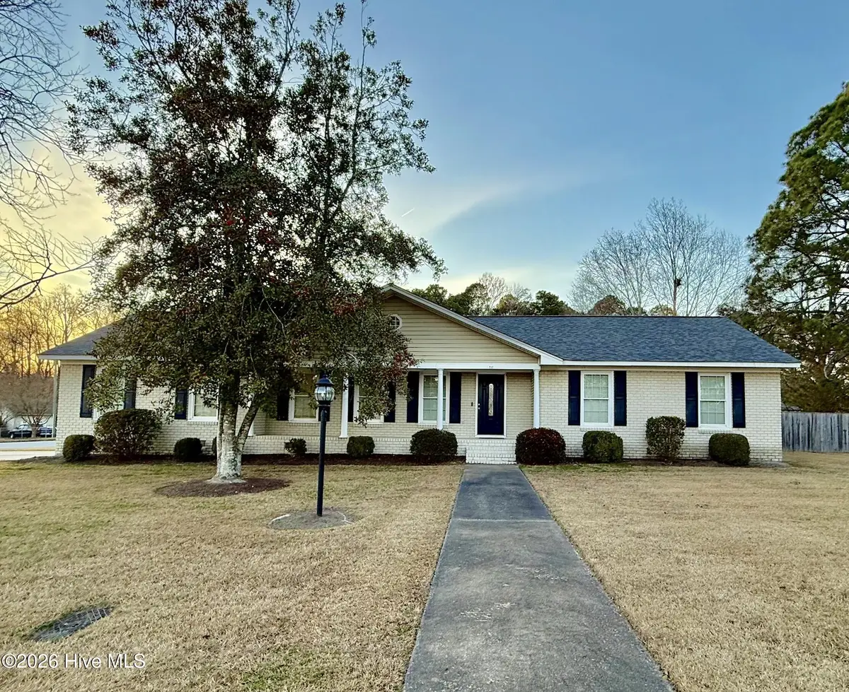 212 Tuckahoe Drive, Greenville, NC 27858 - Image #1