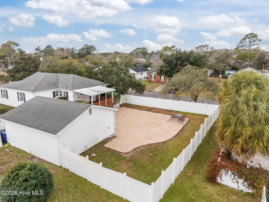 416 Spartanburg Avenue, Carolina Beach, NC 28428 - Image #2