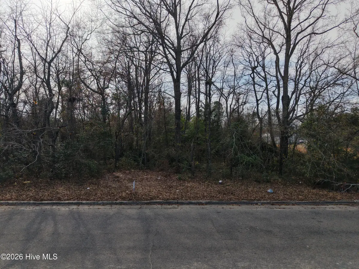 002 College Drive, Laurinburg, NC 28352 - Image #1