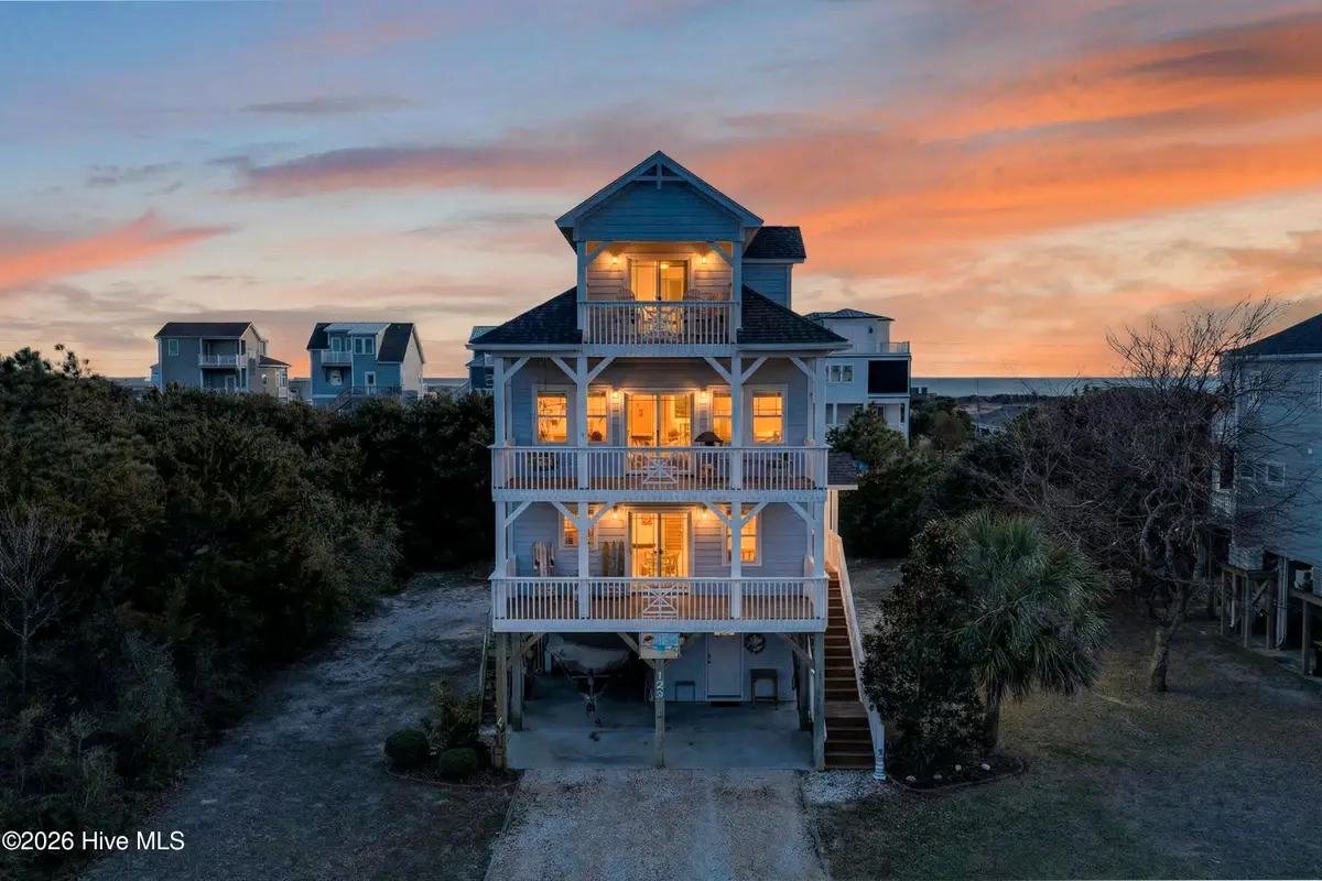 122 Old Village Lane, North Topsail Beach, NC 28460 - Image #1