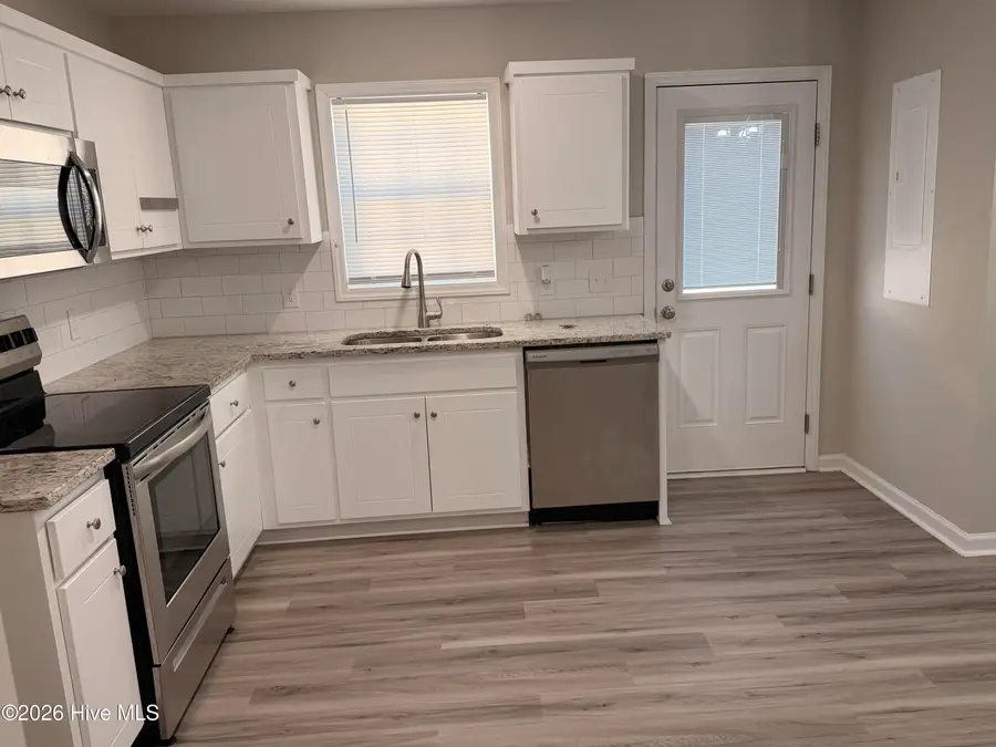 1240 Cross Creek Circle #5, Greenville, NC 27834 - Image #3