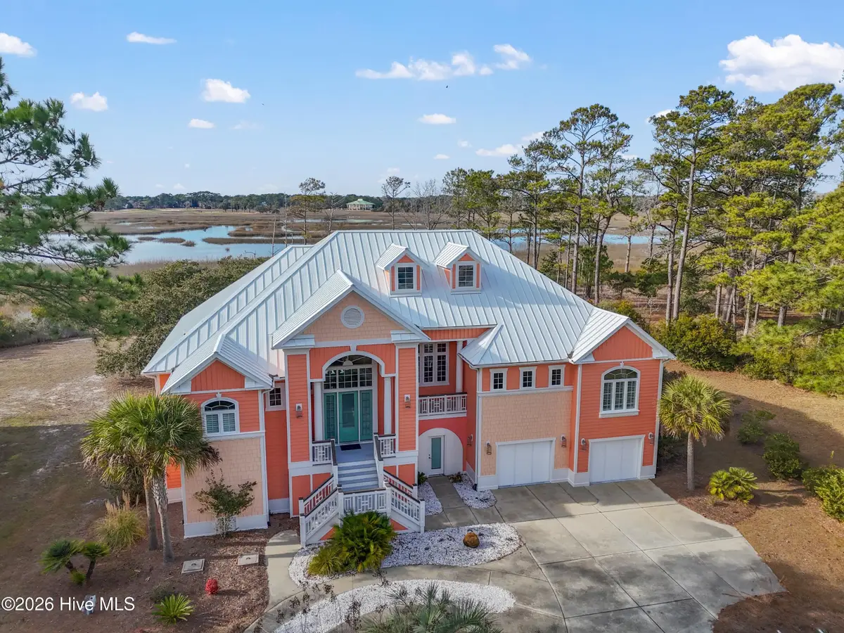 3402 Turnbuckle Lane Se, Southport, NC 28461 - Image #1