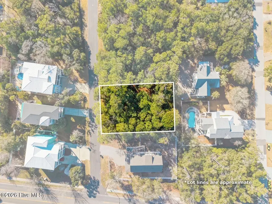14 SE 68th Street, Oak Island, NC 28465 - Image #3
