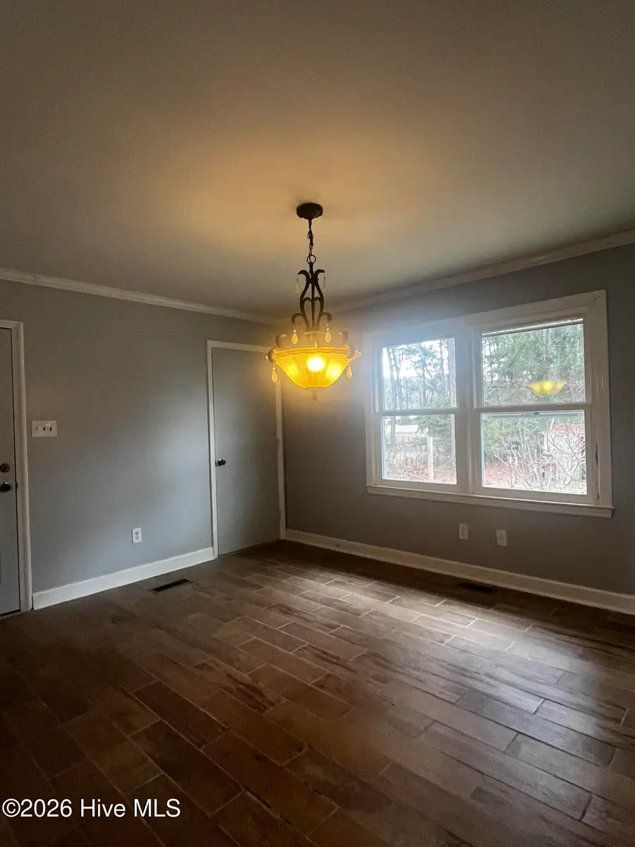 1046 Broad Creek Road, New Bern, NC 28560 - Image #3