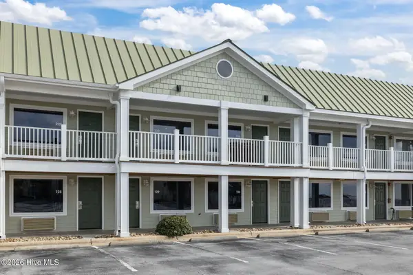 Address Withheld By Seller, Emerald Isle, NC 28594