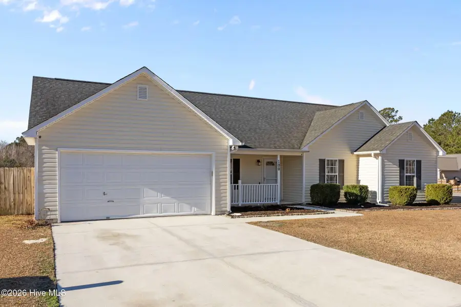 100 S Stephanie Court, Jacksonville, NC 28540 - Image #3