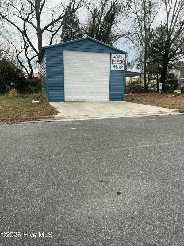 821 Tayloe Street, Washington, NC 27889