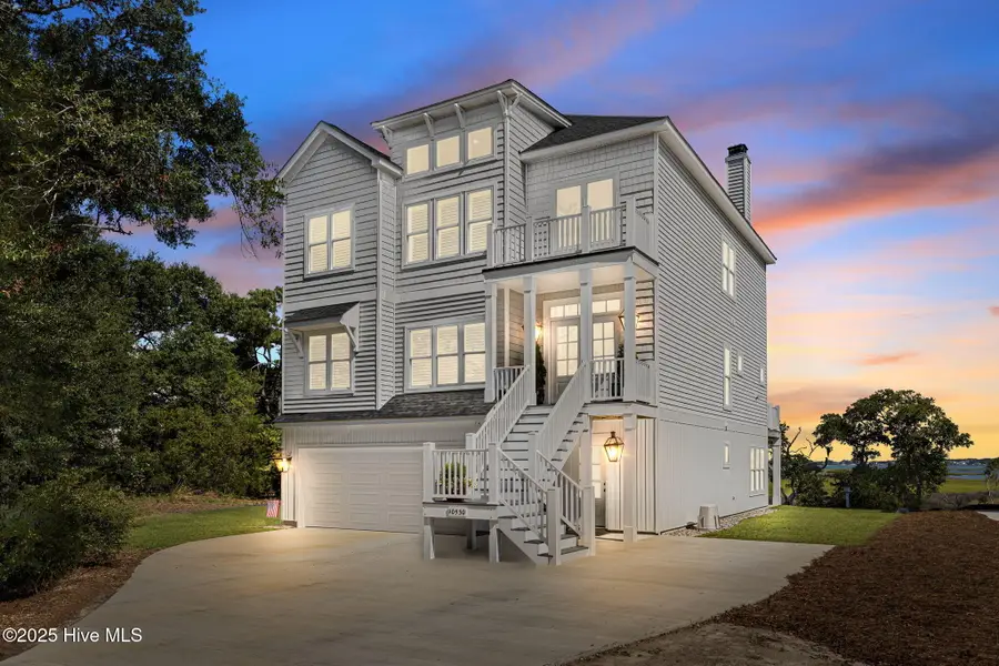 10530 Coast Guard Road, Emerald Isle, NC 28594 - Image #2