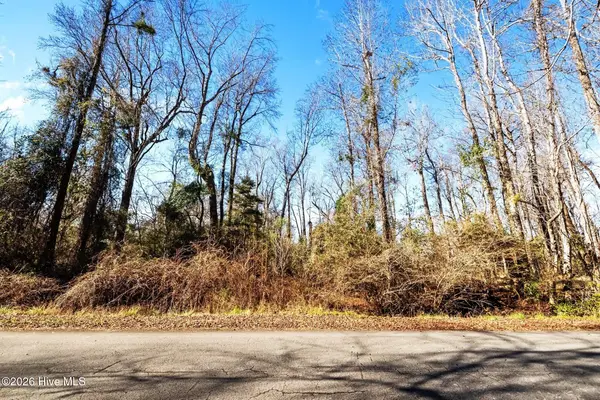 107 Tradewinds Road, Newport, NC 28570