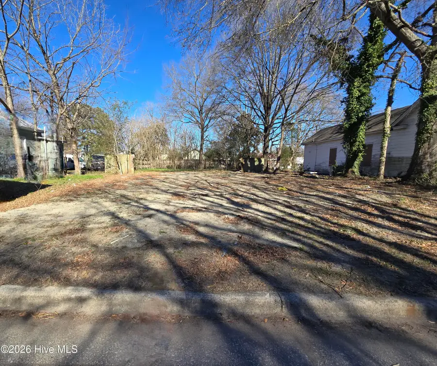 615 Crowell Street E, Wilson, NC 27893 - Image #3