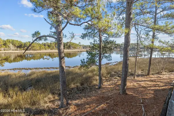 158 Henderson Drive, Newport, NC 28570