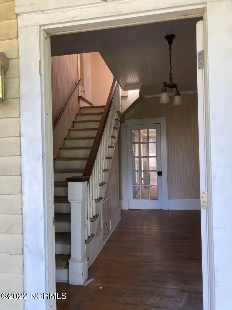 610 Jenkins Avenue, Maysville, NC 28555 - Image #3