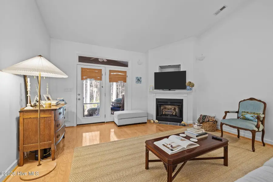 514 B Village Green Drive, Morehead City, NC 28557 - Image #3