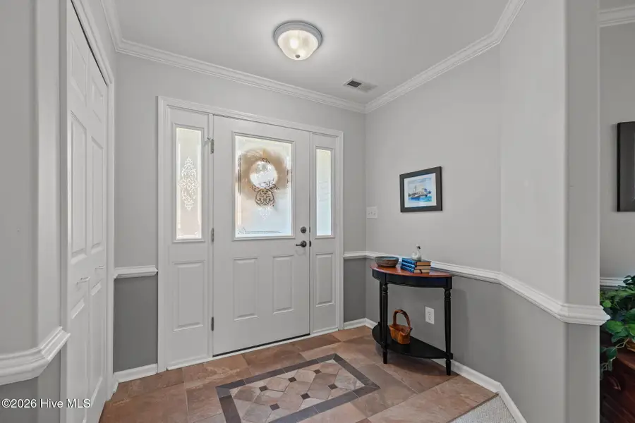 905 Meadowbrook S, Swansboro, NC 28584 - Image #2