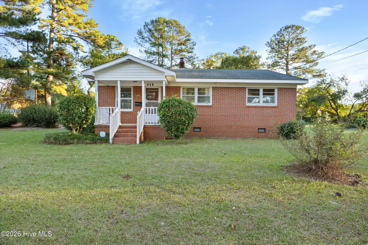 601 Winfrey Street, Clinton, NC 28328 - Image #1