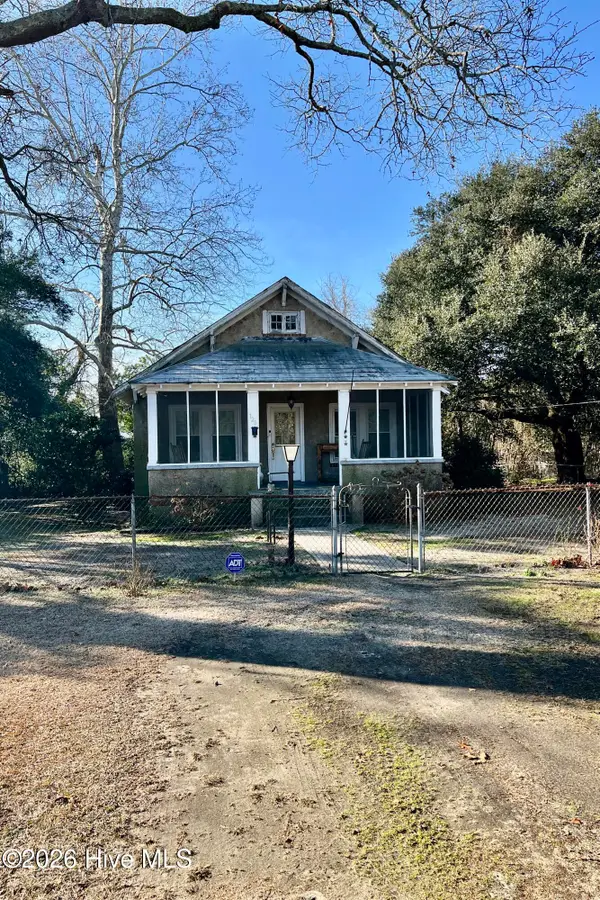 120 W Philadelphia Avenue, Pinebluff, NC 28373